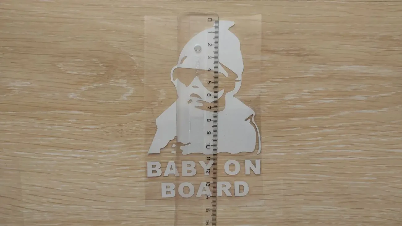 Наклейка Baby On Board Белая светоотражающая на авто 4