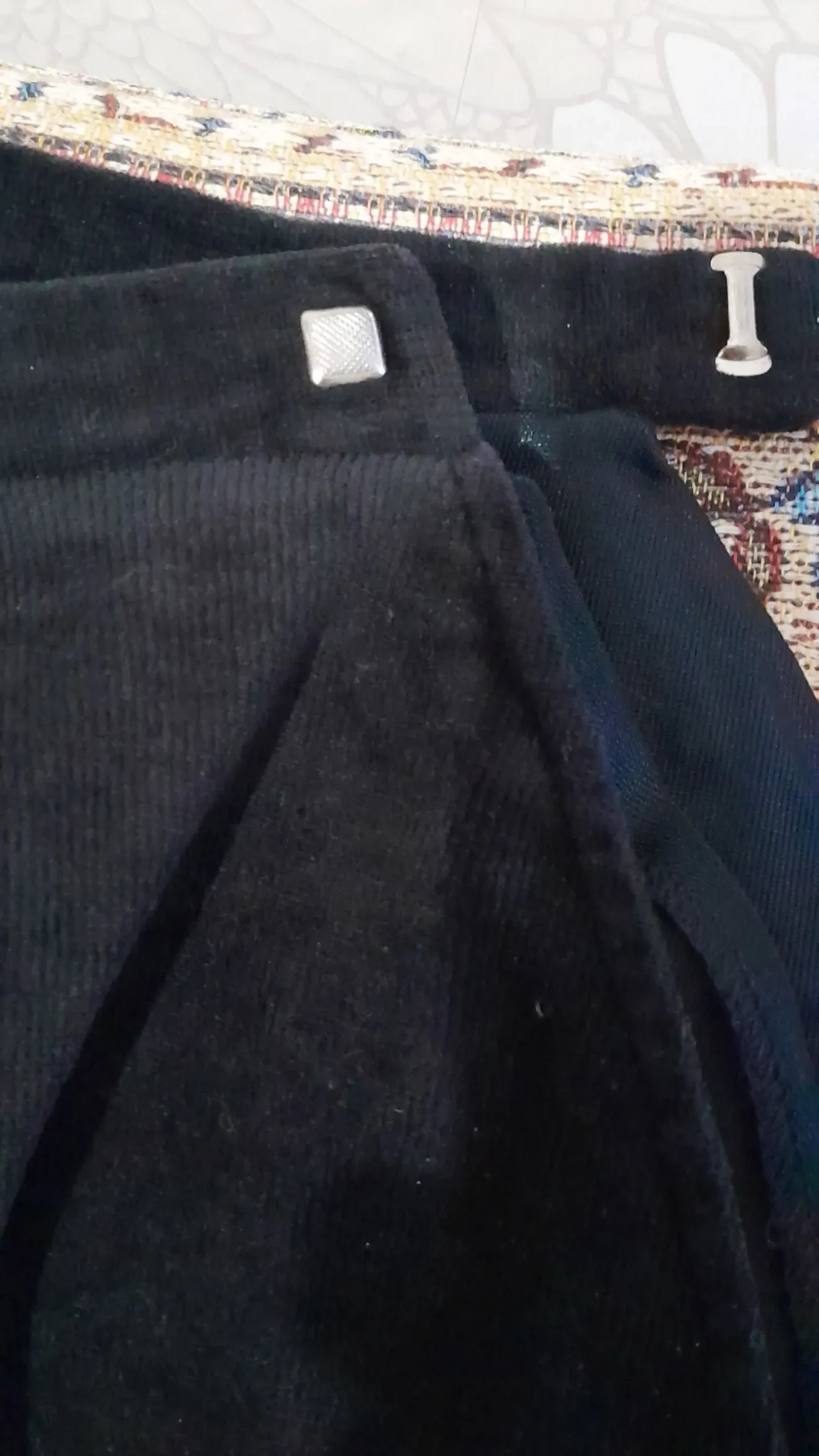 Велюровая чёрная юбка на подкладке. Р.46 7