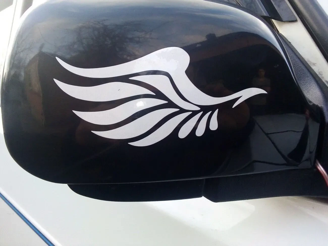 Наклейка на авто Крылья на зеркала светоотражающие 3