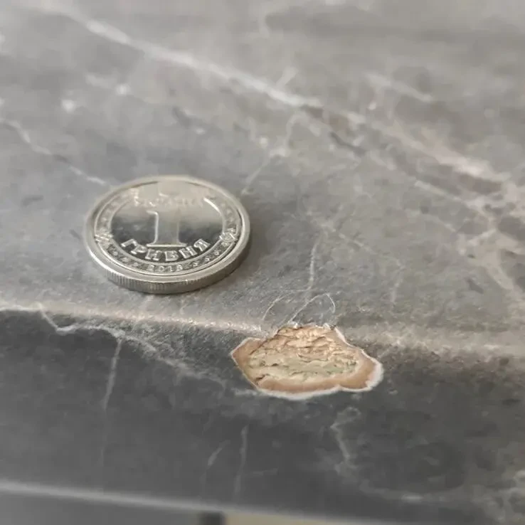 Реставрація сколи, прожоги, зайві отвори, потертості, подряпини. 7