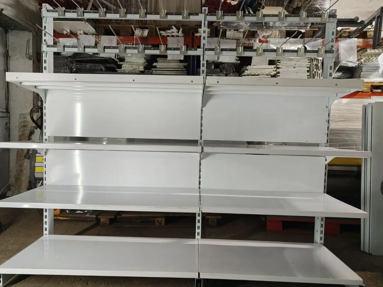 Стелажі торгові металеві, Торгові стелажі, стелажі пристінні 8