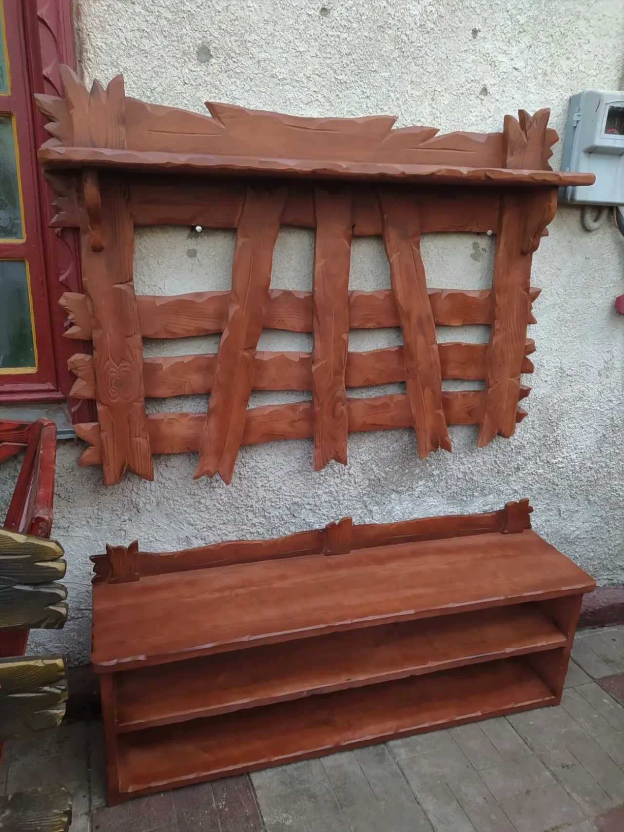 Прихожая деревянная под старину 3( вешалка, полка для обуви ) 4