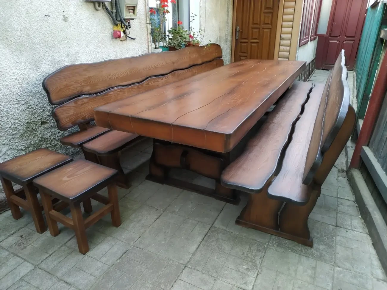 Комплект мебели из массива 3000мм ( стол, лавки )