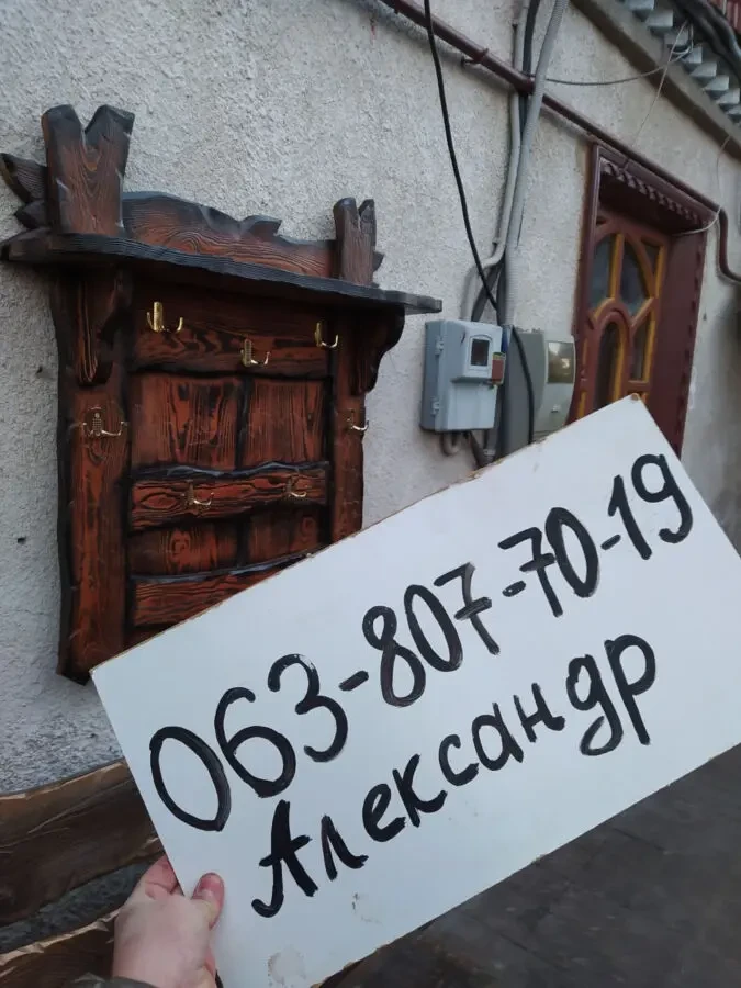 Вешалка для одежды 5 ( настенная, для бани из дерева под старину ) 4