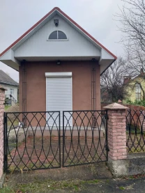 Здам в оренду приміщення для комерційної та виробничої діяльності.