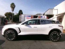 Новинка на авторозбиранні Chevrolet Blazer EV RS 2024 року випуску.