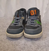 Дитячі кросівки Bobbi Shoes розмір 22