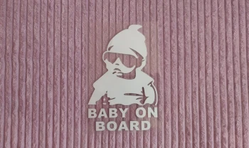Наклейка на авто Baby On Board Белая светоотражающая