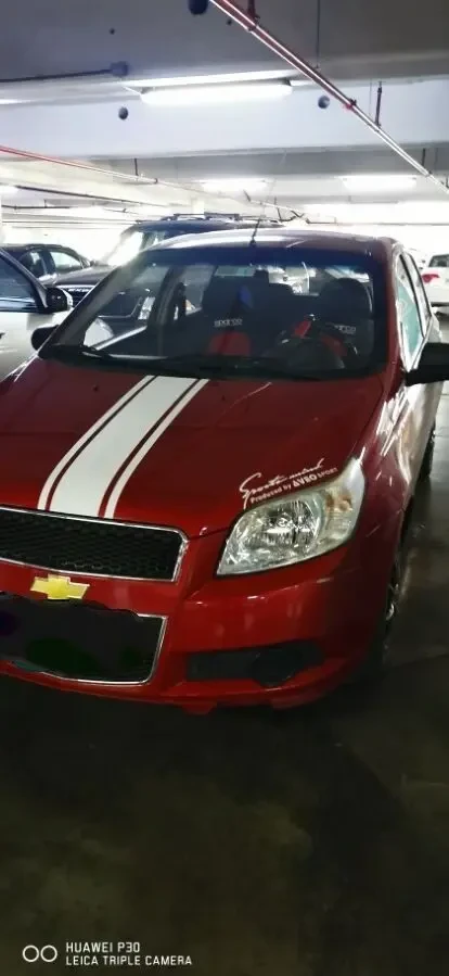 Наклейка на авто на капот Три полосы Белая 3