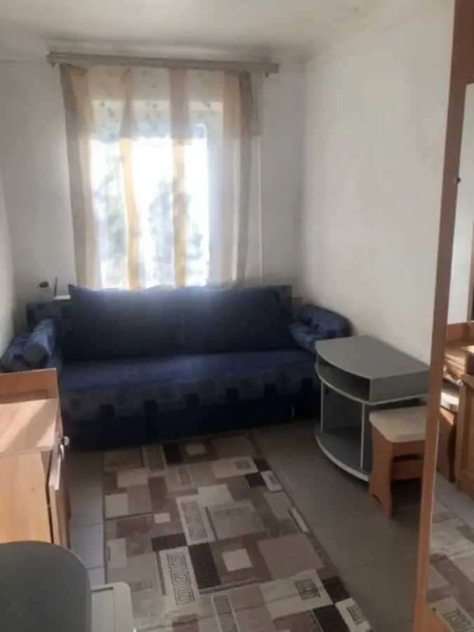 Продам гостинку зі своїм санвузлом на вулиці Шекспіра 1. 5