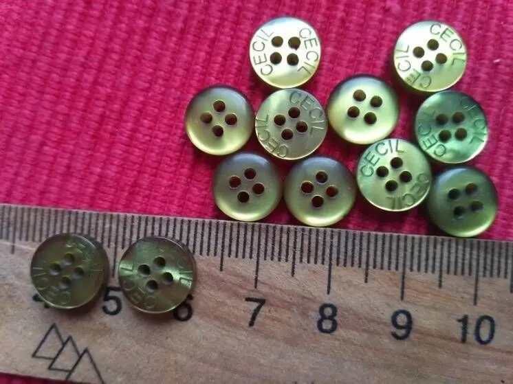 Пуговицы для рукоделия разные наборы 6
