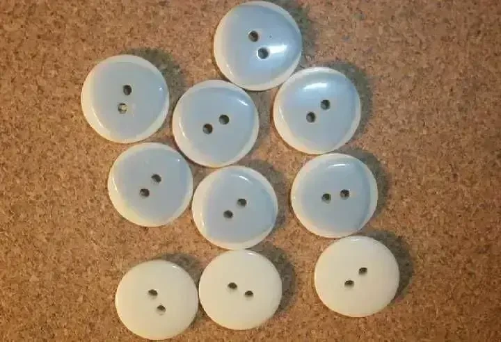 Пуговицы гудзики комбинированные  двухцветные 3