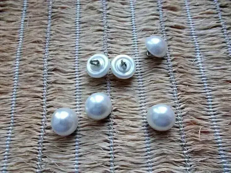 Пуговицы гудзики жемчужины  с металл. петлей-ушком  6 шт. 7