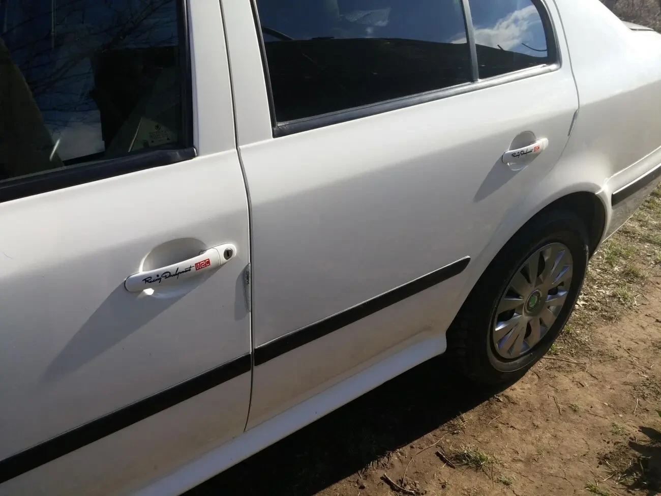 Наклейки на ручки машины Trd номер 7 Белая светоотражающая 7