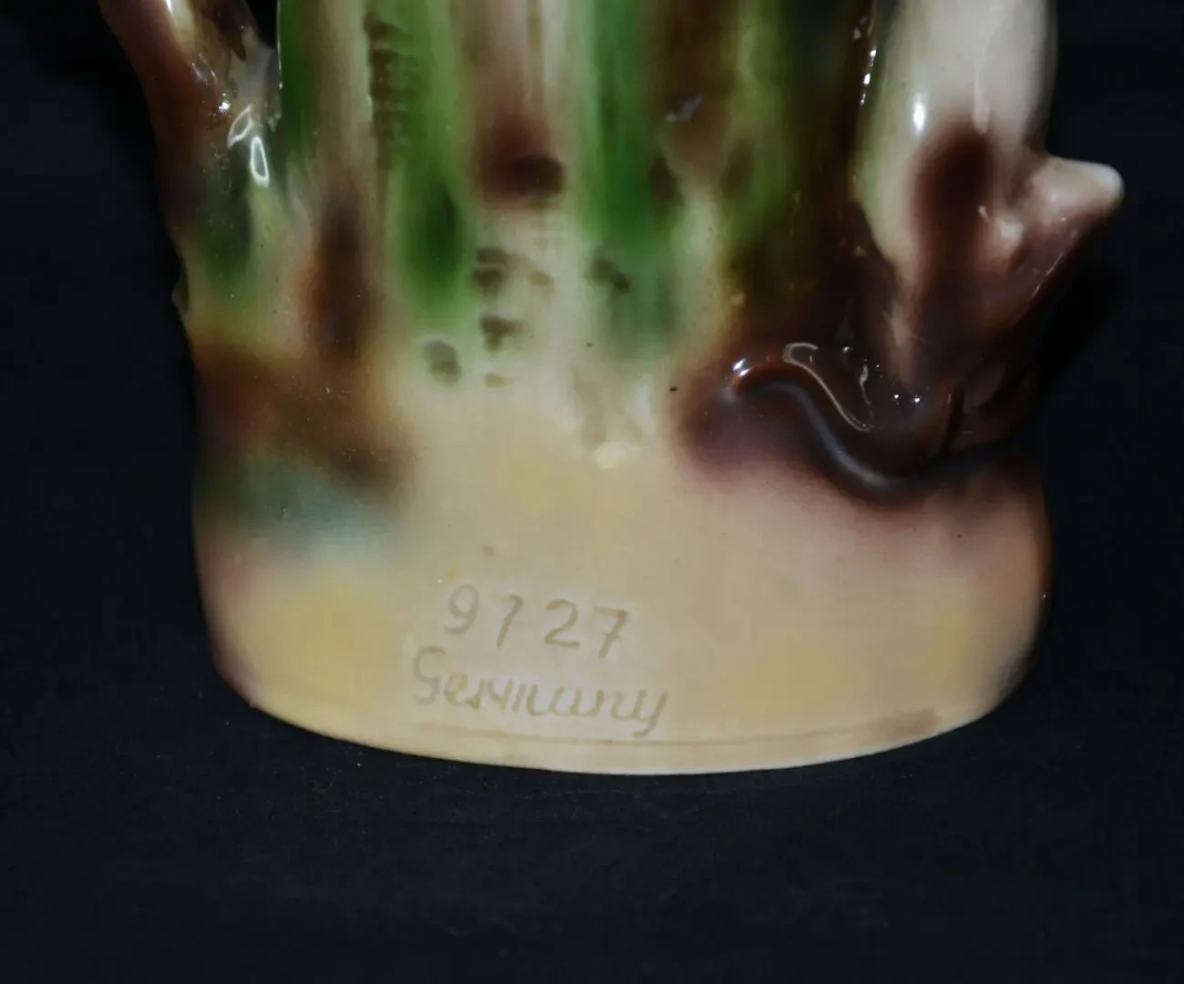 Жанровая пара, девушка , юноша с рожком. 4