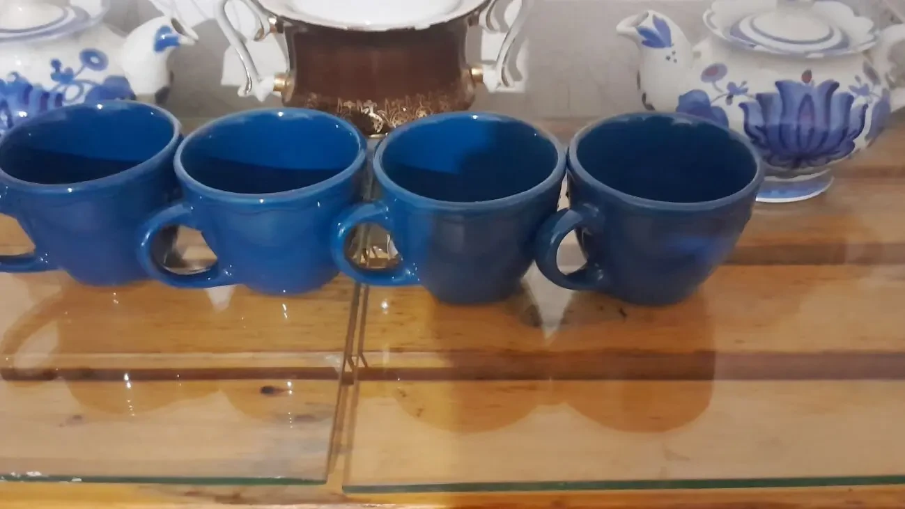 Красивая керамическая чашка с узором.90 мл.Новая 4