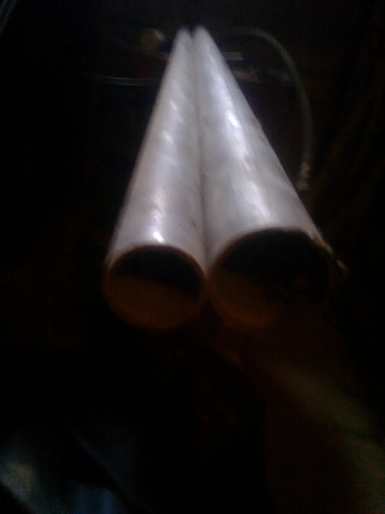 Продам труба нержавейка цельнотянутая  d- 60 х 3 мм. 45 х 3 , 20 х3 .