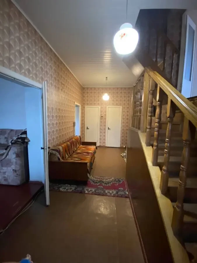 Продаж будинку в м.Павлоград 9