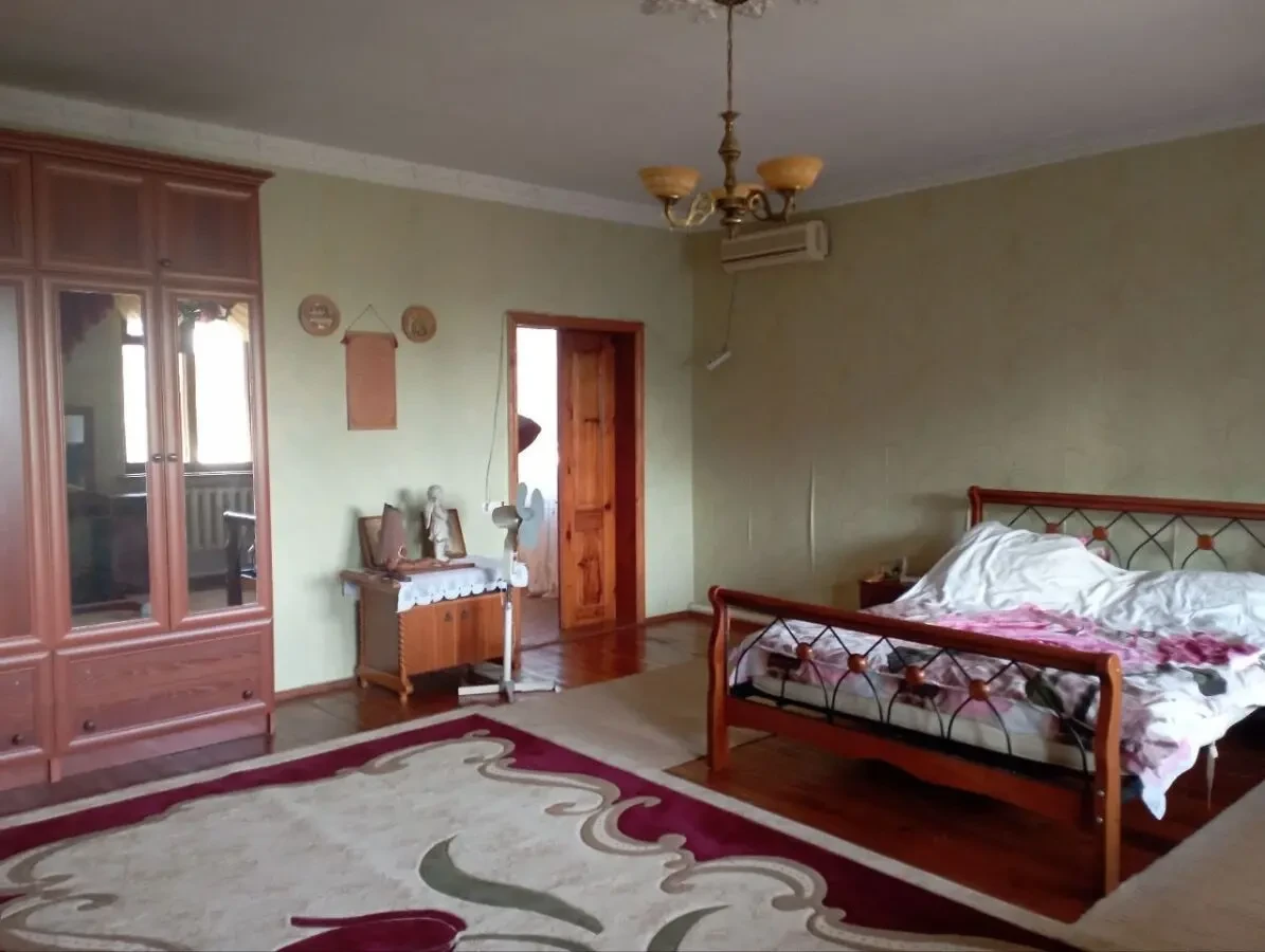 дом для большой семьи или под бизнес 3