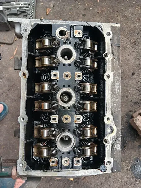 Головка блока Шкода Фабія 1.2., 12V, двигун AZQ, оригінал 03E103373C 4