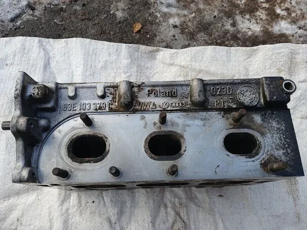 Головка блока Шкода Фабія 1.2., 12V, двигун AZQ, оригінал 03E103373C 7