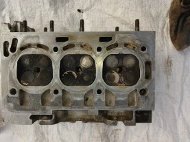 Головка блока Шкода Фабія 1.2., 12V, двигун AZQ, оригінал 03E103373C