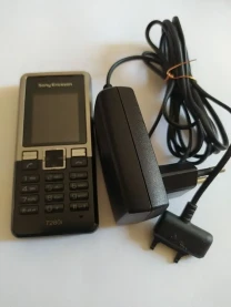 Телефон Sony Ericsson T280i