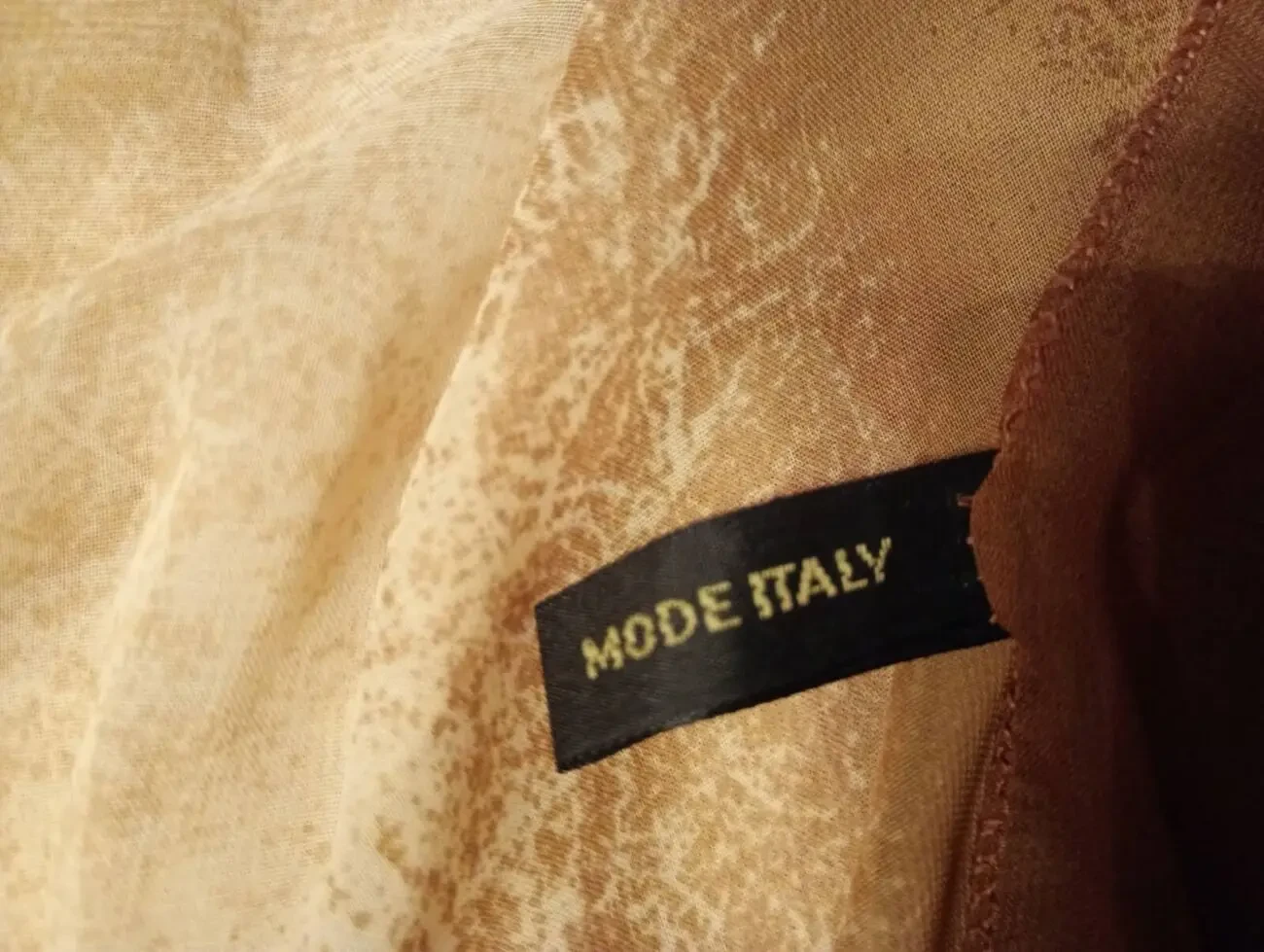 Новый шелковый платок (Италия) - 2 dvd диска в подарок. 2