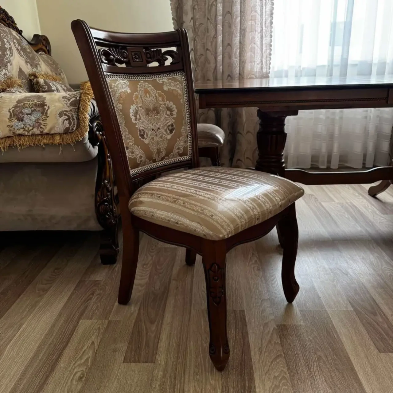 Стільці Малайзія 4 шт комплект