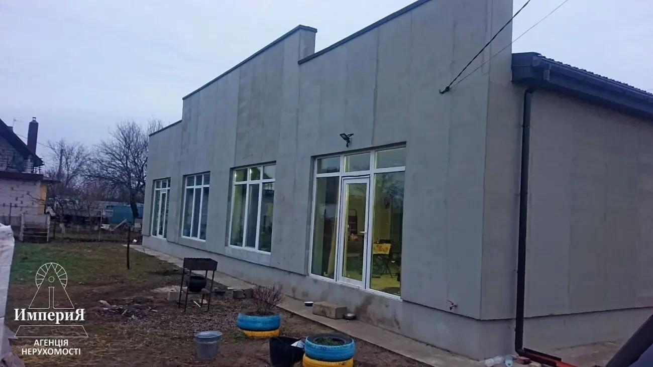 Продам новий сучасний будинок 2024 року в Фурсах. 4