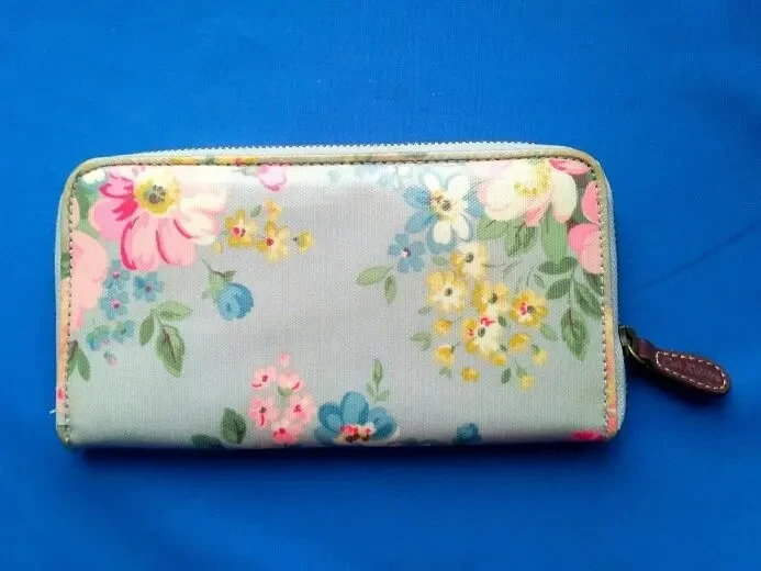 Стильный Кошелек Cath Kidston Original Ltd London цветочный принт 10