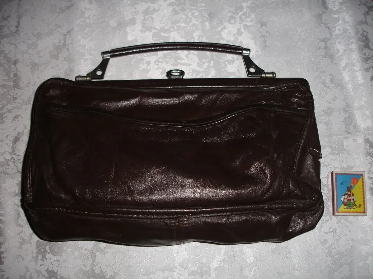 Сумка-САКВОЯЖ темно-коричнева 30 х 20 см. ШКІРА. Ретро. ВІНТАЖ. 4