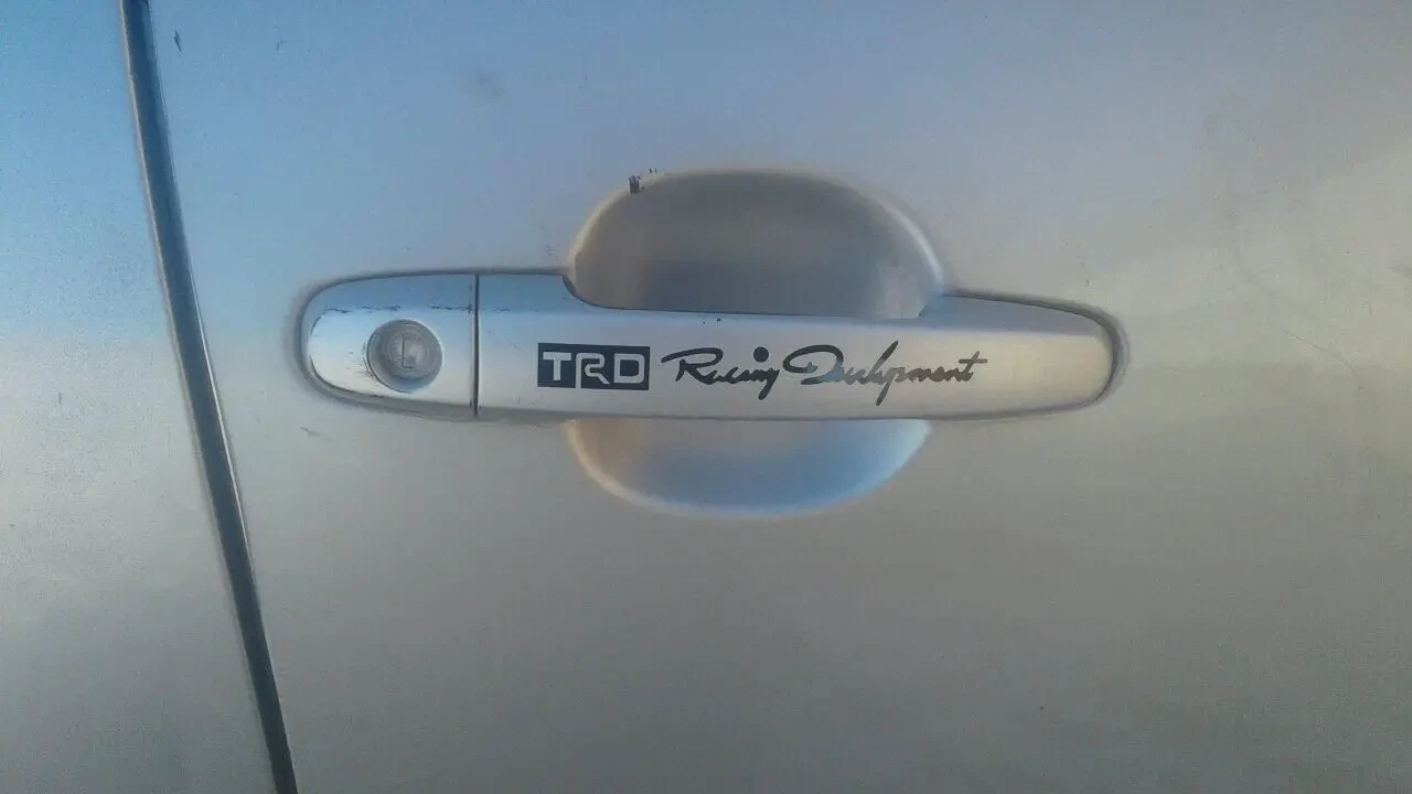 Наклейки на авто Trd на ручки номер 7 6