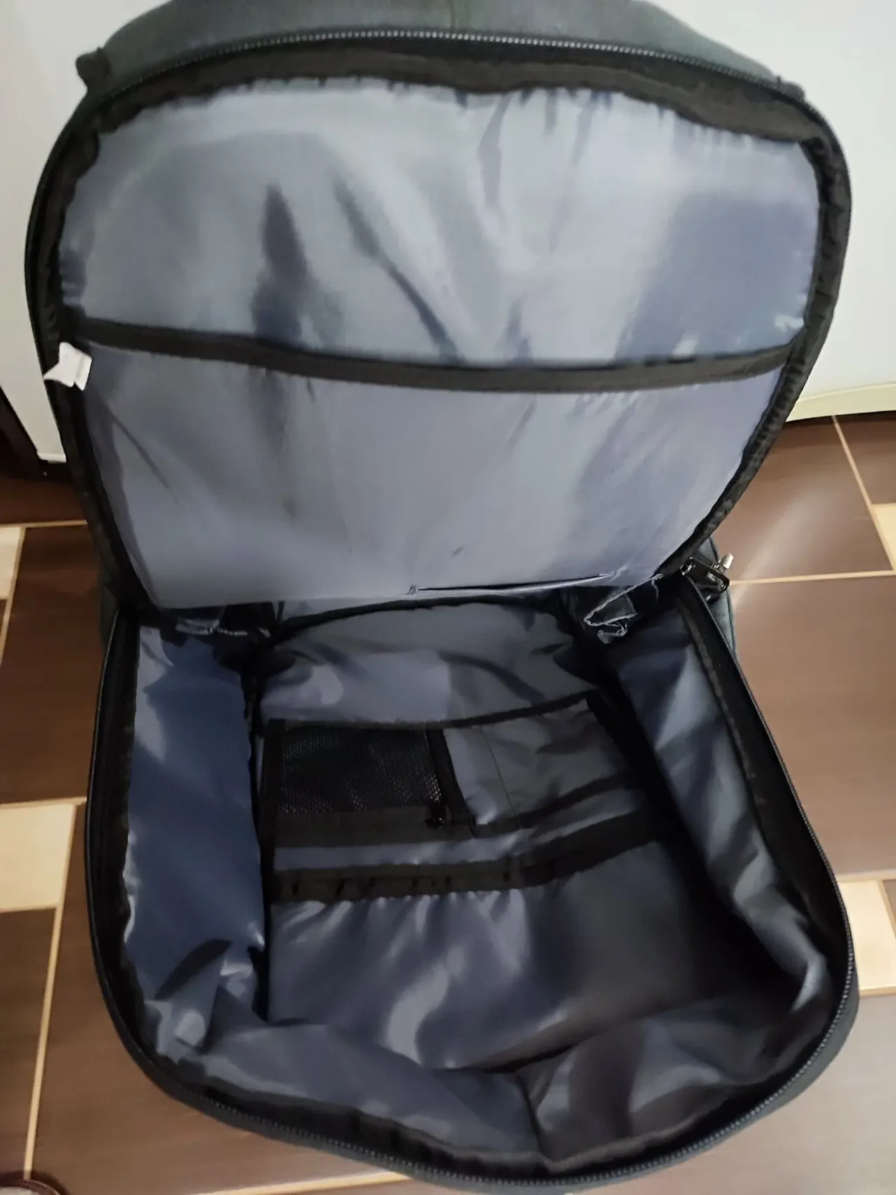 Новий молодіжний вмісткий рюкзак з USB 6