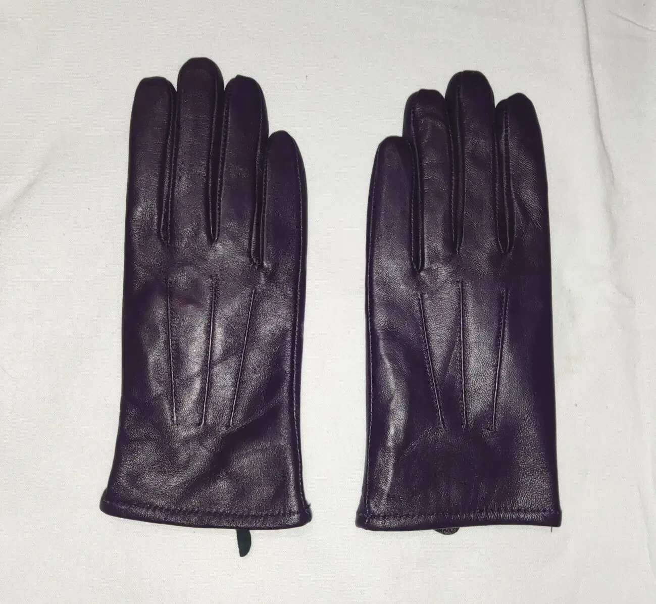 Кожаные перчатки Isotoner 3