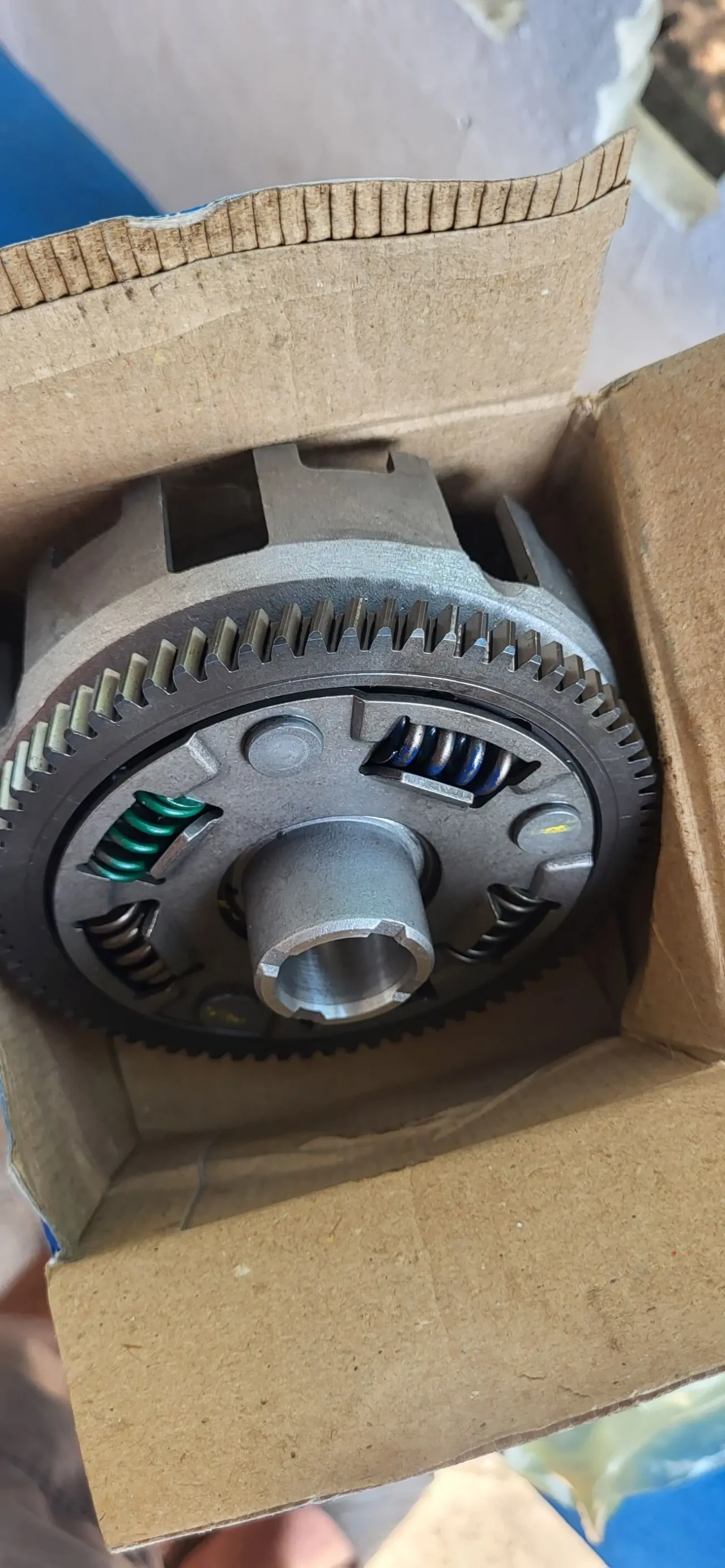 Корзина щеплення Bajaj Boxer 2