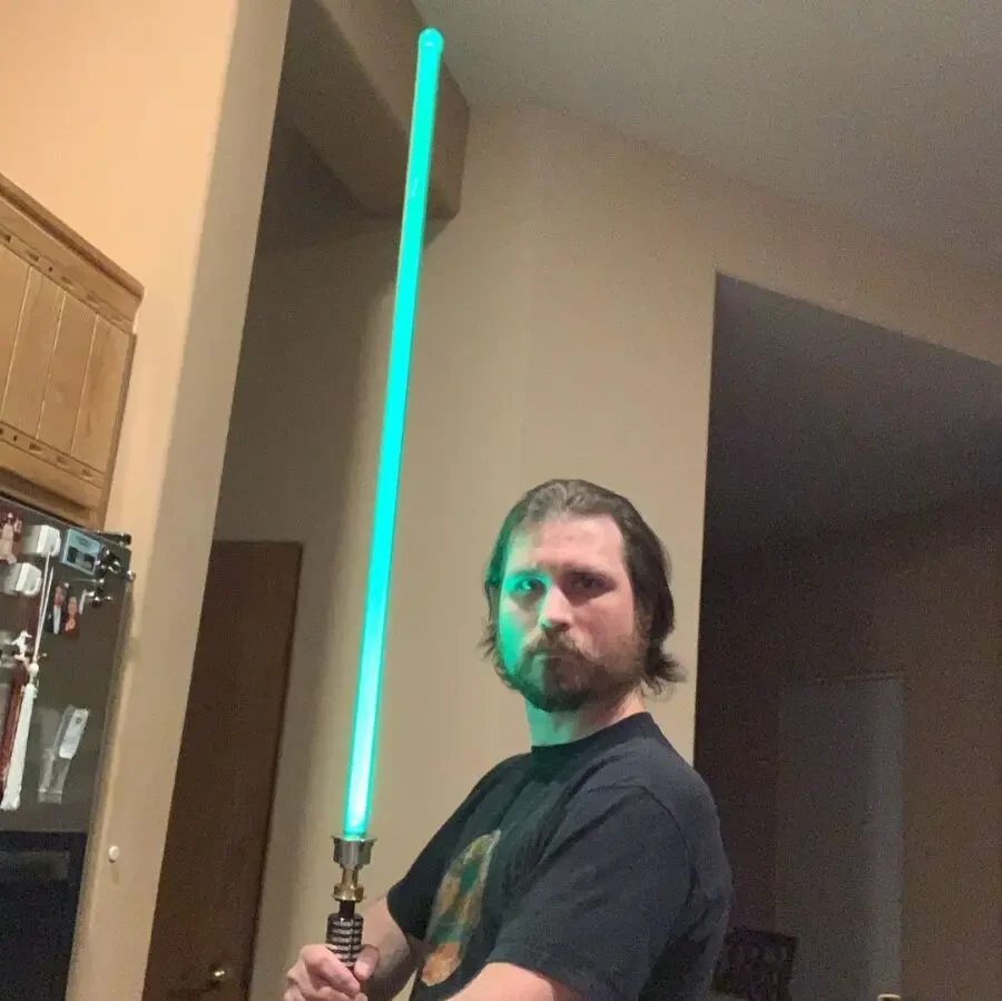 Світловий меч Force FX Люка Скайуокера із серії Black Series 3