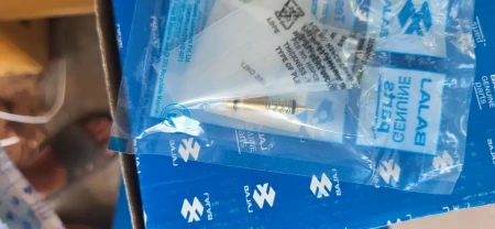 Винти карбюратора Bajaj Boxer