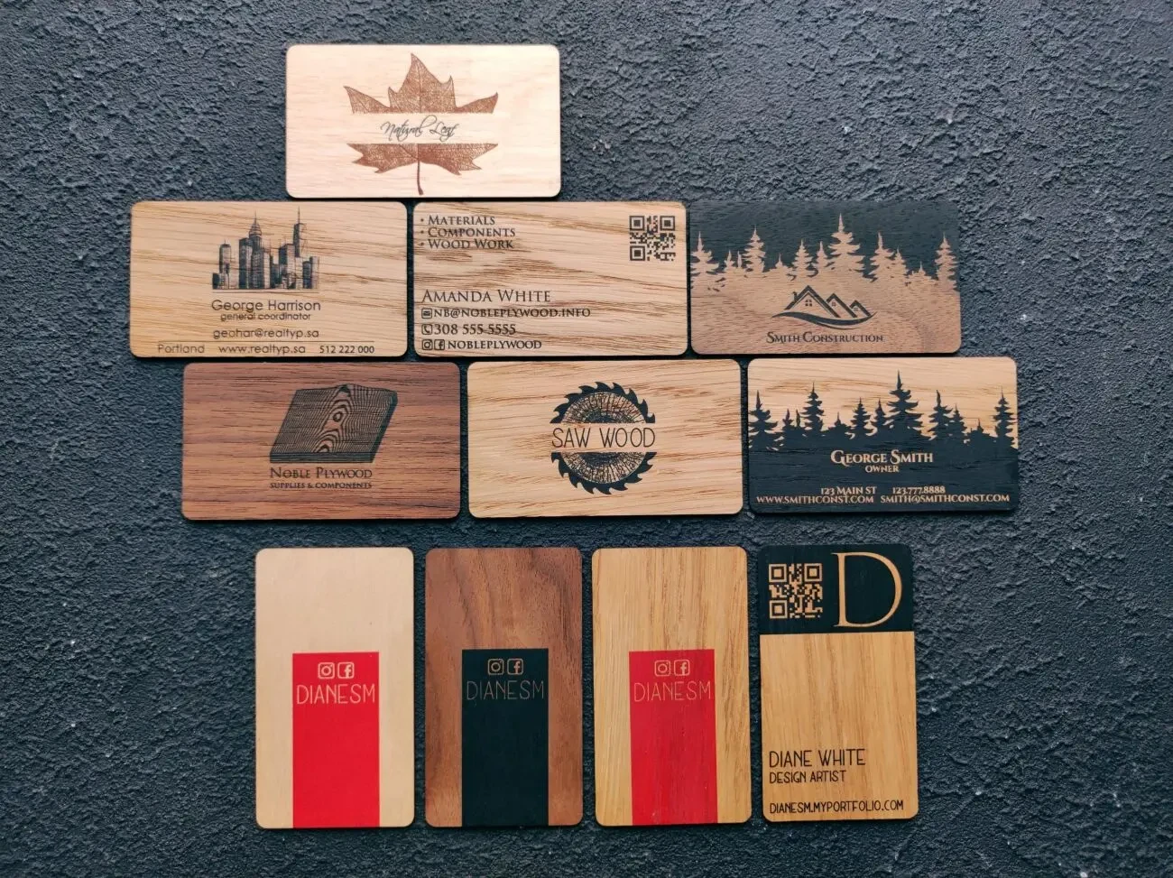 Дерев'яні візитки з друком або гравіюванням з дубу, горіха, берези