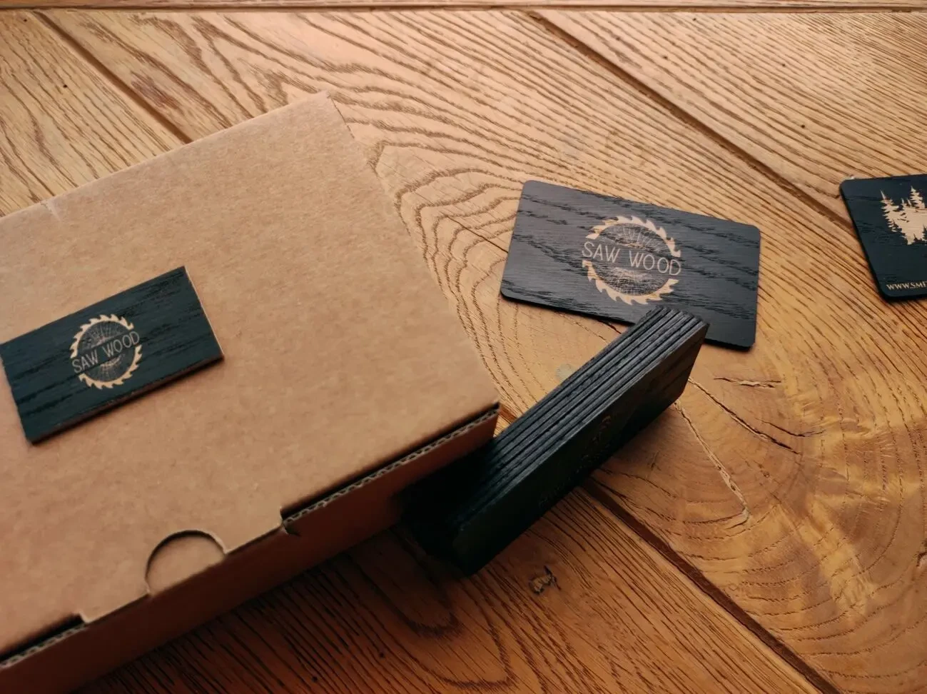 Дерев'яні візитки з друком або гравіюванням з дубу, горіха, берези 10