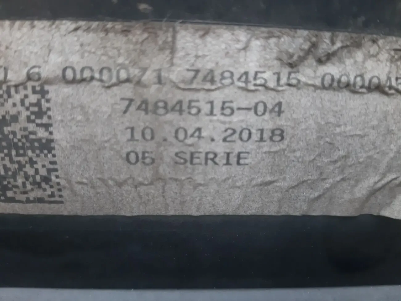 BMW I3 LCI Бампер передний 51117462342 7484515 51117462279 7