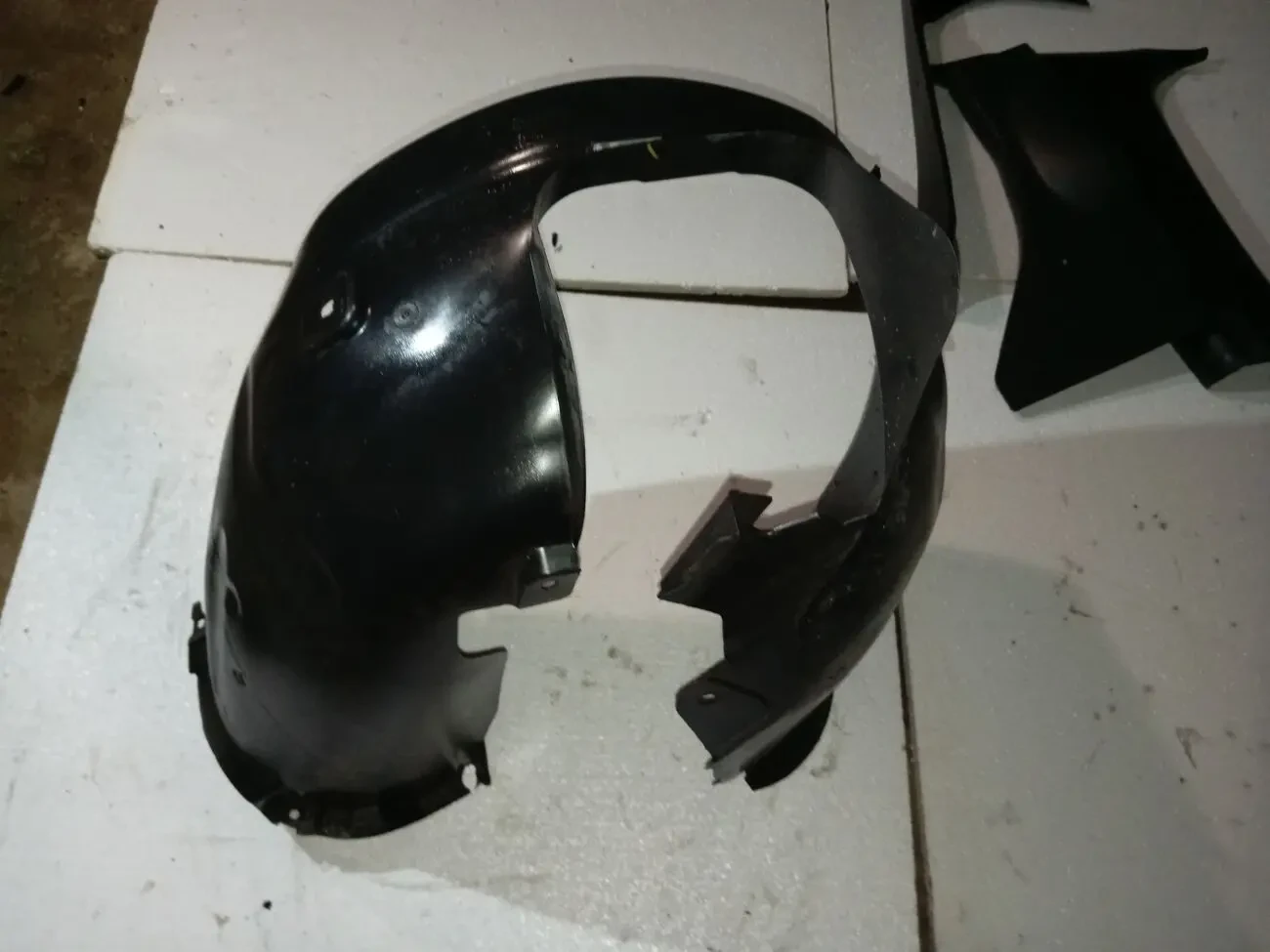 CITROEN C4 II B7 колесная арка правая передняя оригинал