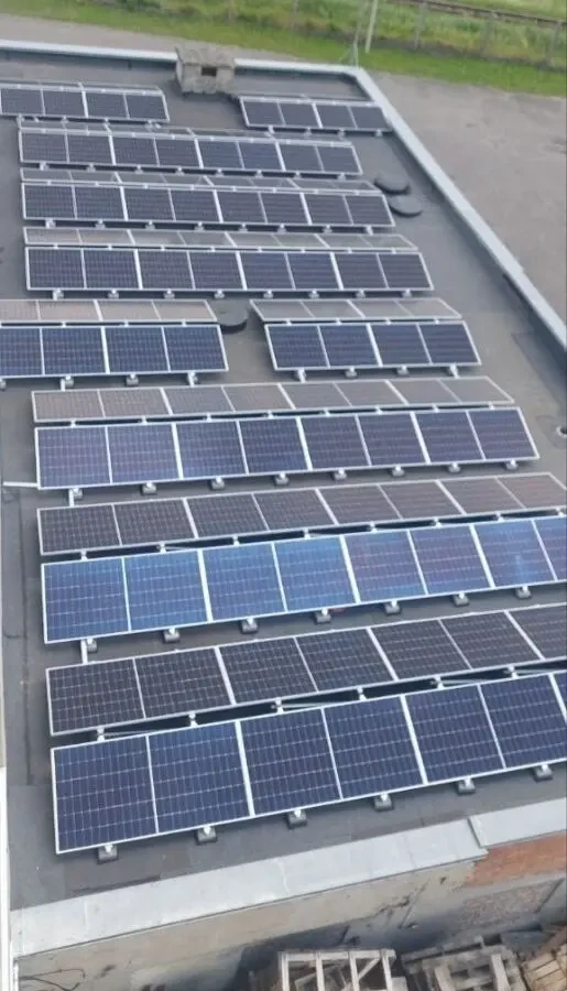 Будівництво сонячних електростанцій