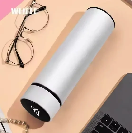 Термос из нержавеющей стали 500 мл с цифровым дисплеем температуры.