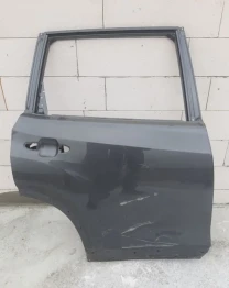 Subaru Forester Дверь задняя правая 60409SJ0009P