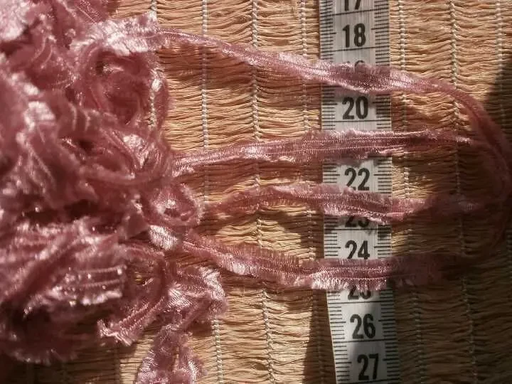 Тесьма плоская пушистая розово-сирень оригинальная для рукоделия, под 7