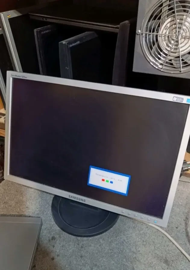 Монитор samsung 920NW 6