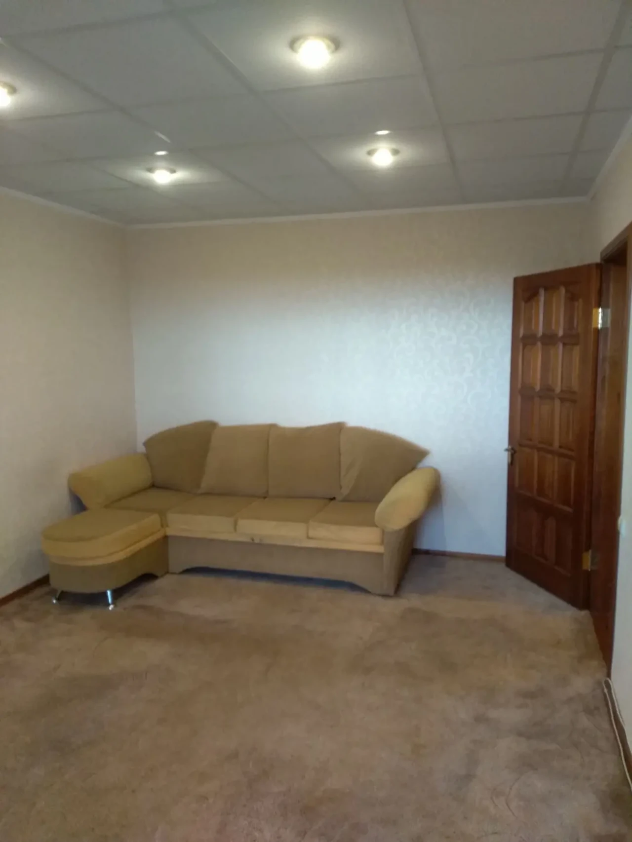 Продається 1-кімнатна квартира на 5-ом Гірницькому