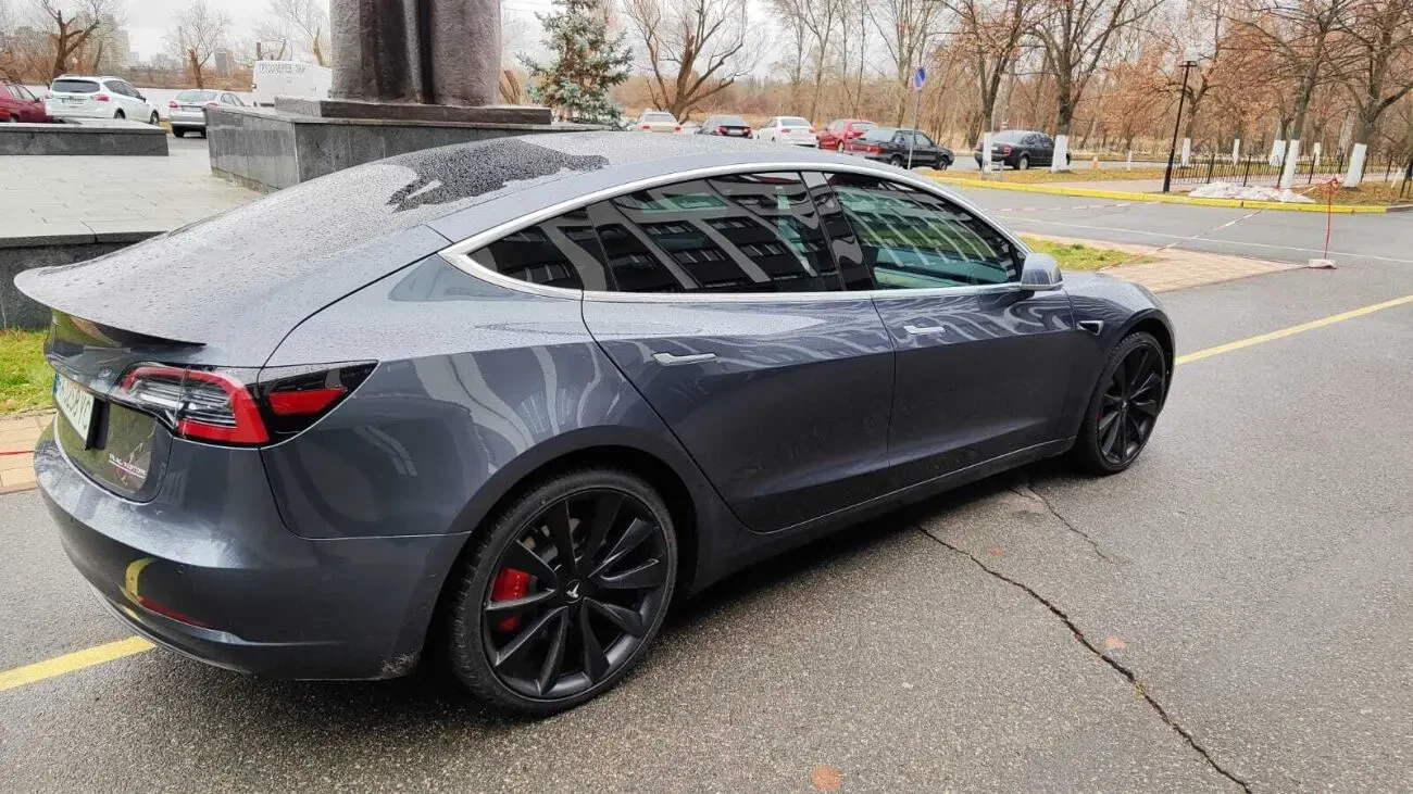Tesla model 3 Performance 2020 dual motor 75KWh, renge 507km, 450 к/с 7