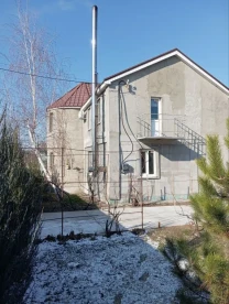 Продам заміський будинок у рекреаційній зоні